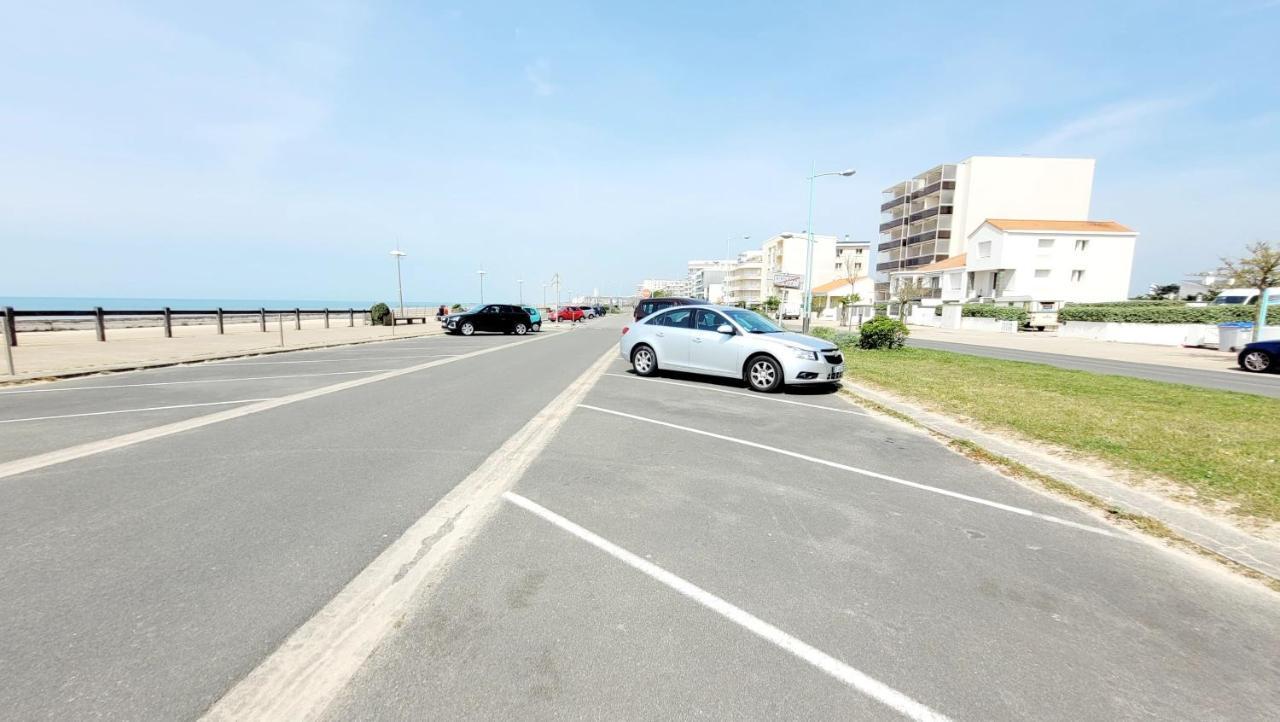 サン・ジャン·ド・モンLes Seringas - Plage Des Demoisellesアパートメント エクステリア 写真